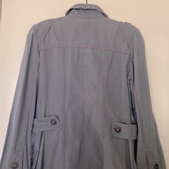 Tulle 100% cotton, women’s distressed long length light denim jacket. - Picture 10 of 14